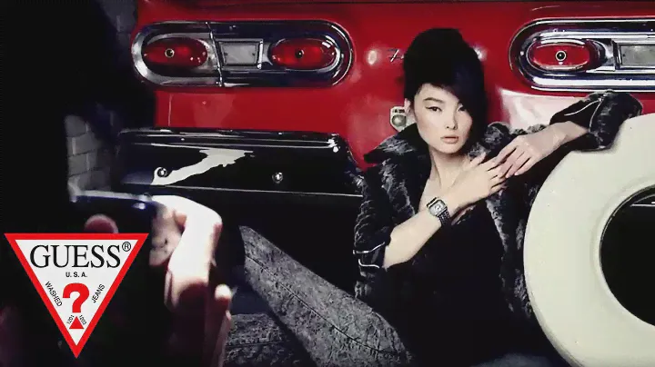 GUESS Accessories - Fall 2010 Campaign